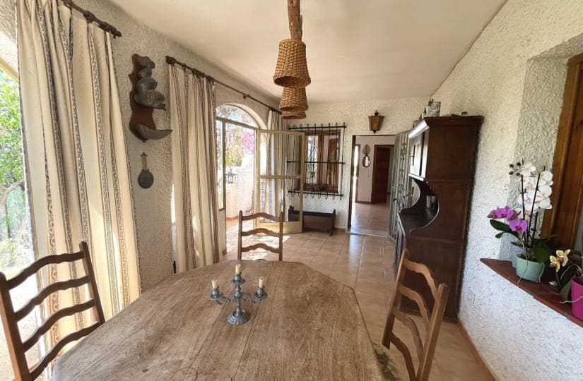4 slaapkamer Villa te koop in Ciudad Quesada met zwembad garage - € 385.000 (Ref: 9861388)
