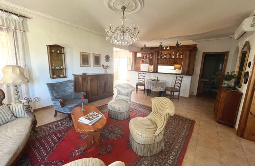 4 slaapkamer Villa te koop in Ciudad Quesada met zwembad garage - € 385.000 (Ref: 9861388)