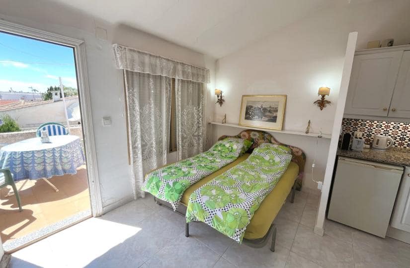 4 slaapkamer Villa te koop in Ciudad Quesada met zwembad garage - € 385.000 (Ref: 9861388)