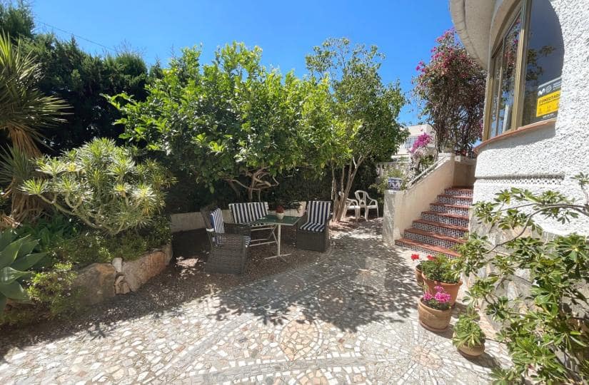 4 slaapkamer Villa te koop in Ciudad Quesada met zwembad garage - € 385.000 (Ref: 9861388)