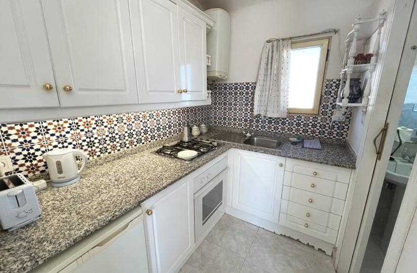 4 slaapkamer Villa te koop in Ciudad Quesada met zwembad garage - € 385.000 (Ref: 9861388)