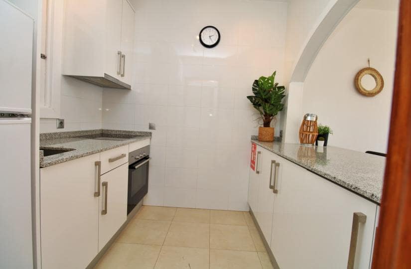 1 slaapkamer Appartement te koop in Orihuela Costa met zwembad - € 129.500 (Ref: 9863592)