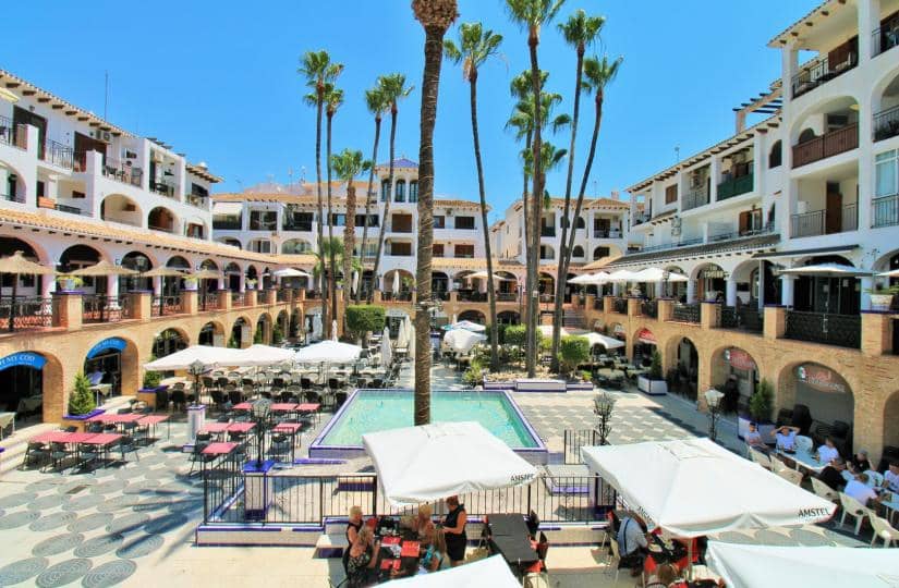 1 slaapkamer Appartement te koop in Orihuela Costa met zwembad - € 129.500 (Ref: 9863592)