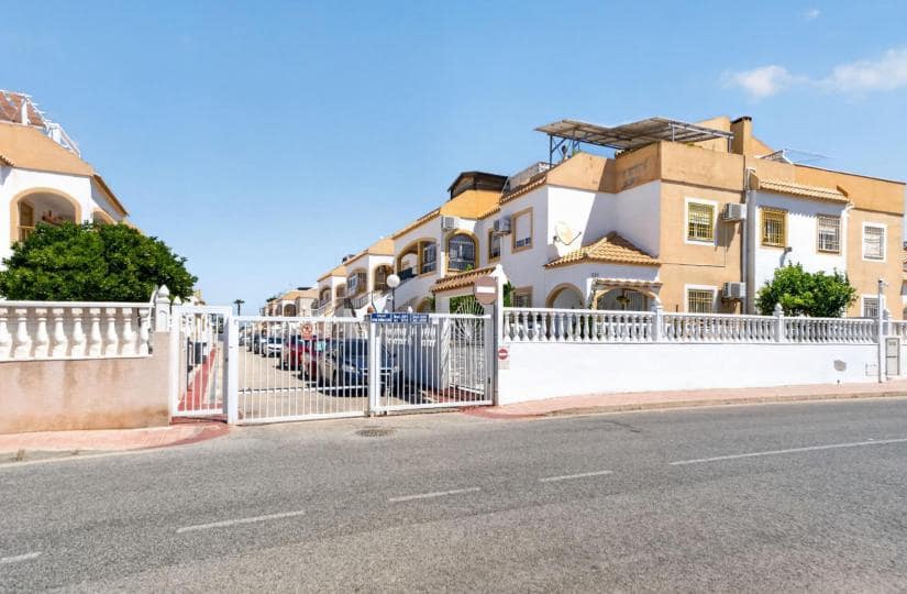 2 slaapkamer Appartement te koop in El Limonar met zwembad garage - € 129.900 (Ref: 9863693)