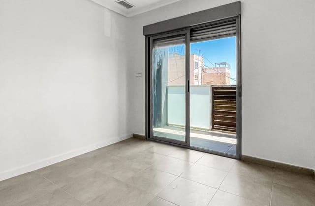 5 makuuhuone Huoneisto myytävänä paikassa El Acequión - Los Náufragos, Torrevieja - 175 000 € (Ref: 9870441)