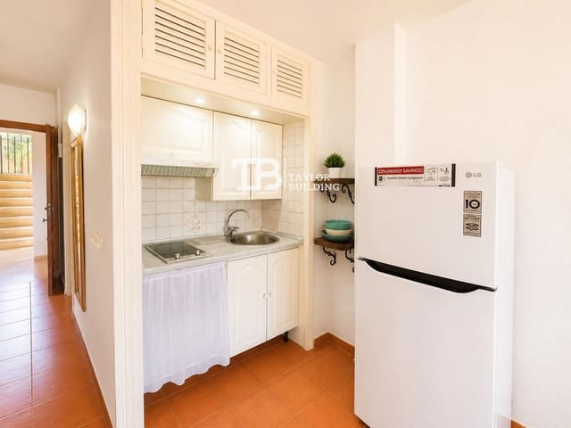 Lägenhet till salu i Illetas, Calvià med pool - 225 000 € (Ref: 10012350)