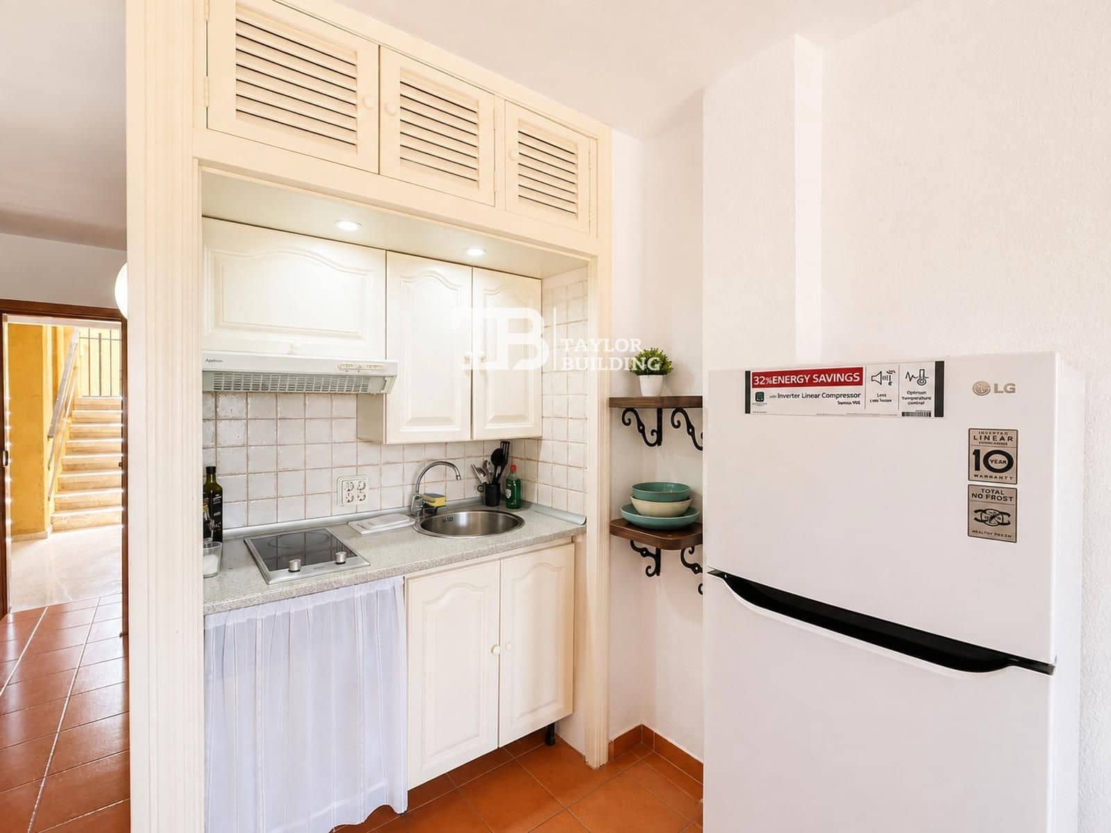 Flat for sale in Illetas with pool - € 225,000 (Ref: 10012350)