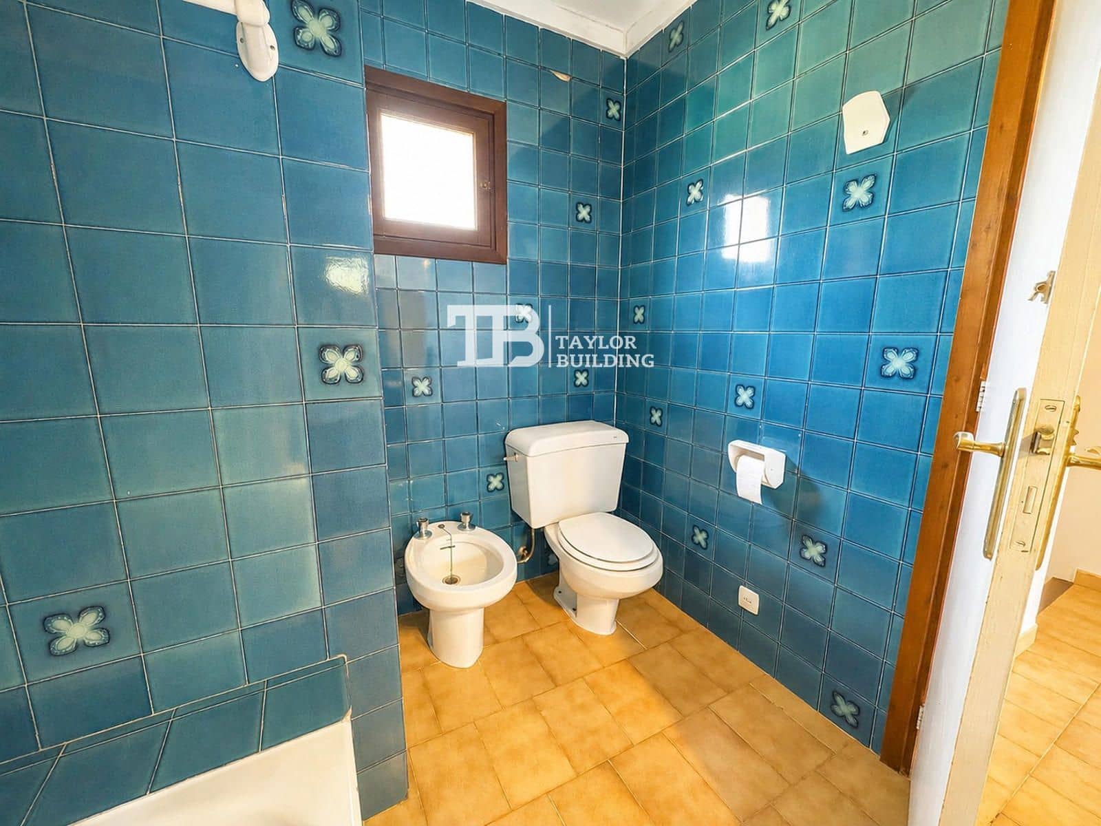 4 bedroom Villa for sale in Portals Nous with garage - € 2,500,000 (Ref: 10012600)