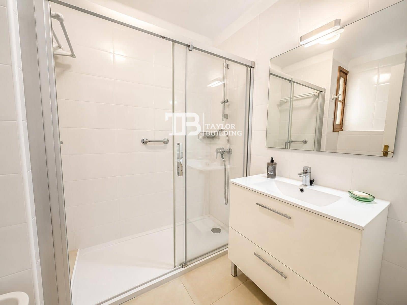 4 bedroom Villa for sale in Portals Nous with garage - € 2,500,000 (Ref: 10012600)