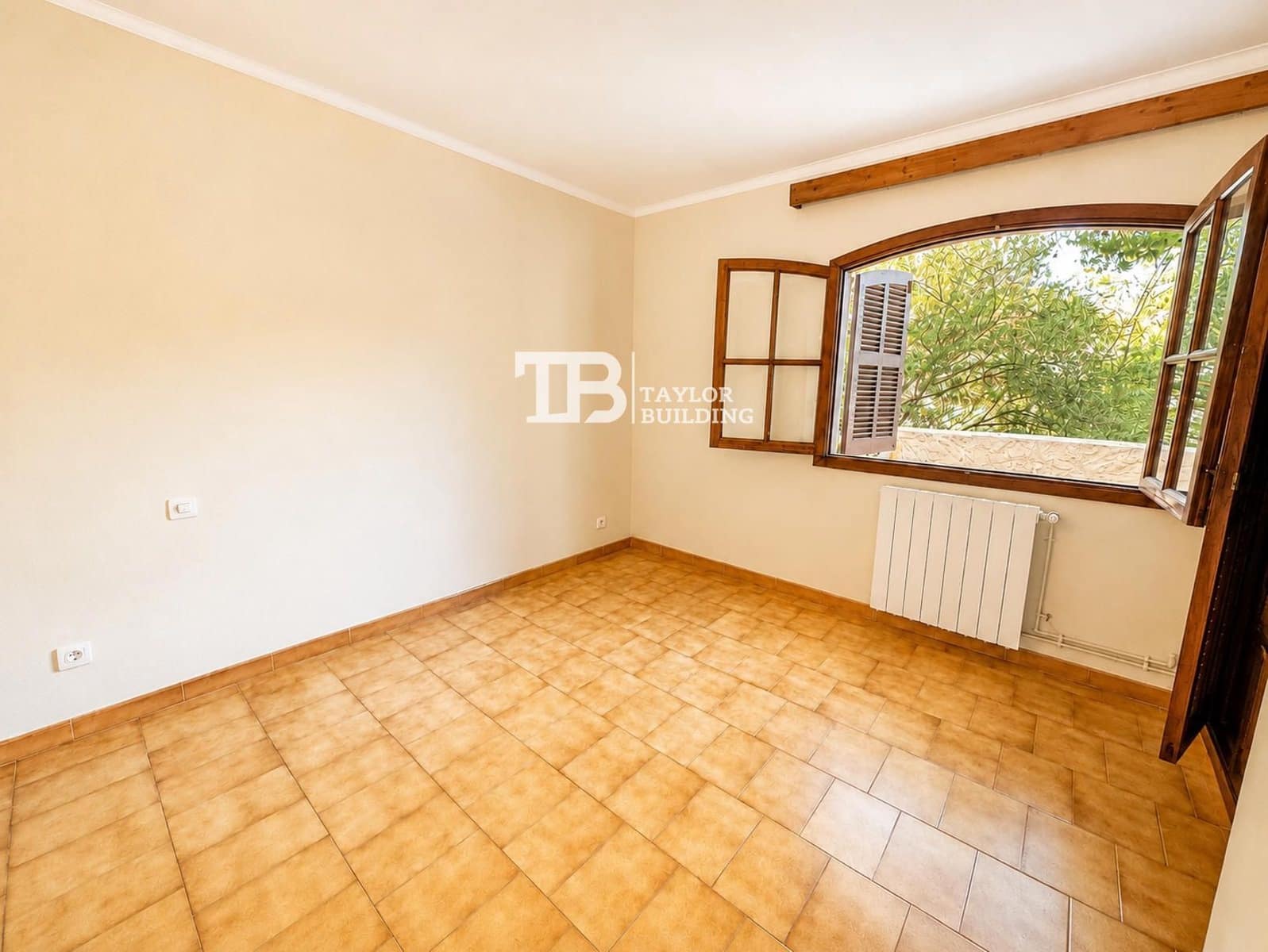 4 bedroom Villa for sale in Portals Nous with garage - € 2,500,000 (Ref: 10012600)
