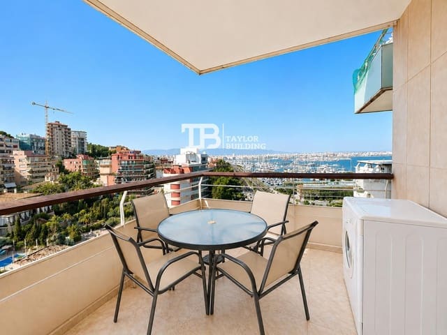 2 bedroom Flat for sale in Portopi, Palma de Mallorca with pool - € 489,000 (Ref: 10031061)