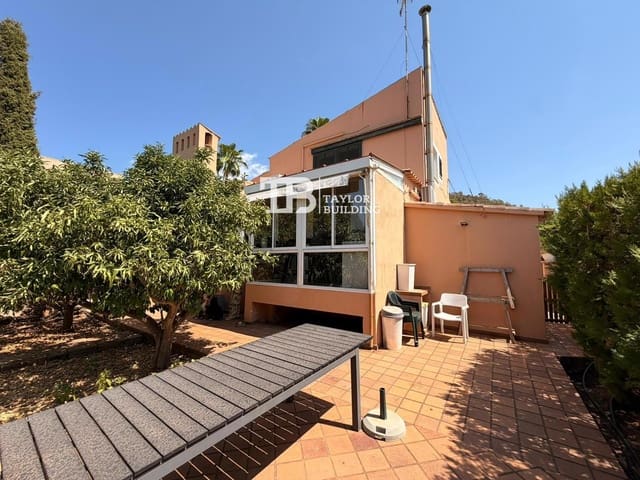 4 Zimmer Villa zu verkaufen in Bunyola mit Pool Garage - 835.000 € (Ref: 10034461)