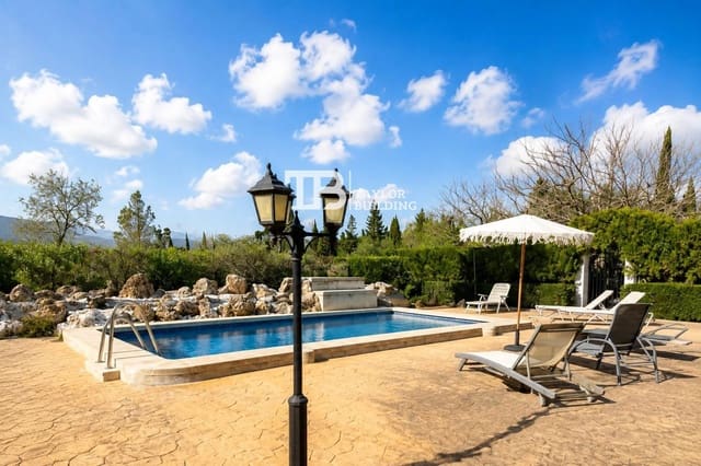 4 sovrum Villa till salu i Bunyola med pool garage - 835 000 € (Ref: 10034461)