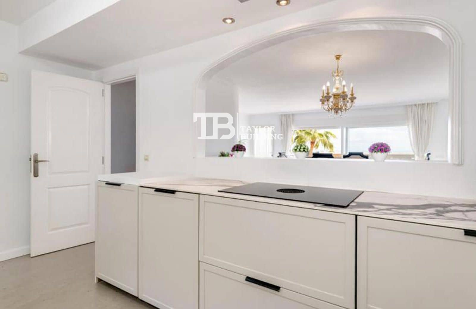 3 quarto Casa em Banda para venda em Genova com piscina garagem - 1 500 000 € (Ref: 10034795)