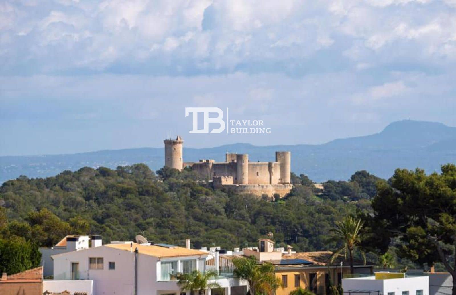 3 quarto Casa em Banda para venda em Genova com piscina garagem - 1 500 000 € (Ref: 10034795)