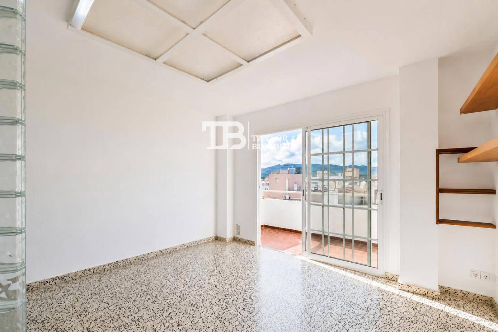 Lägenhet till salu i Palma de Mallorca - 225 000 € (Ref: 10042182)