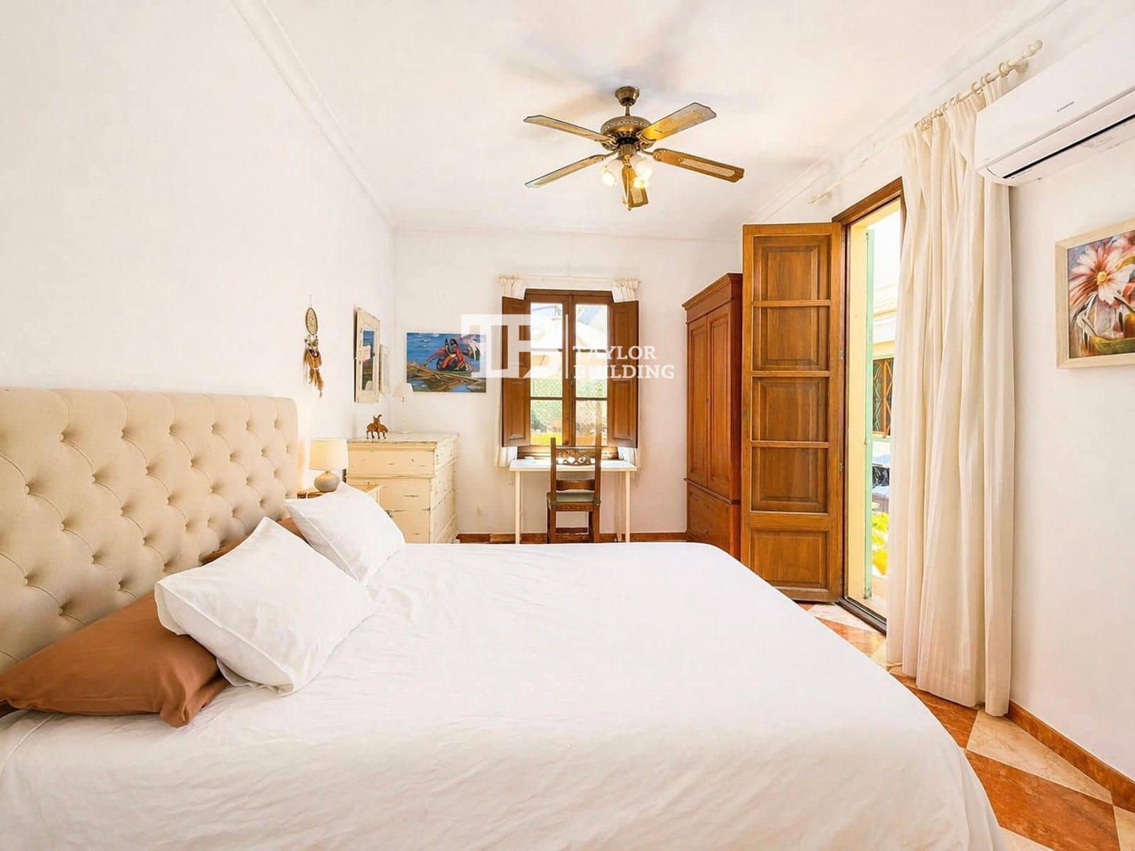 6 bedroom Flat for sale in Palma de Mallorca - € 1,490,000 (Ref: 10042333)