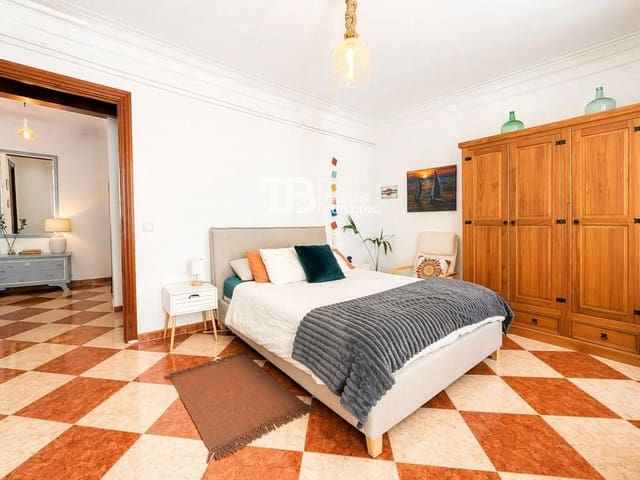 6 bedroom Flat for sale in La Missió, Palma de Mallorca - € 1,490,000 (Ref: 10042333)