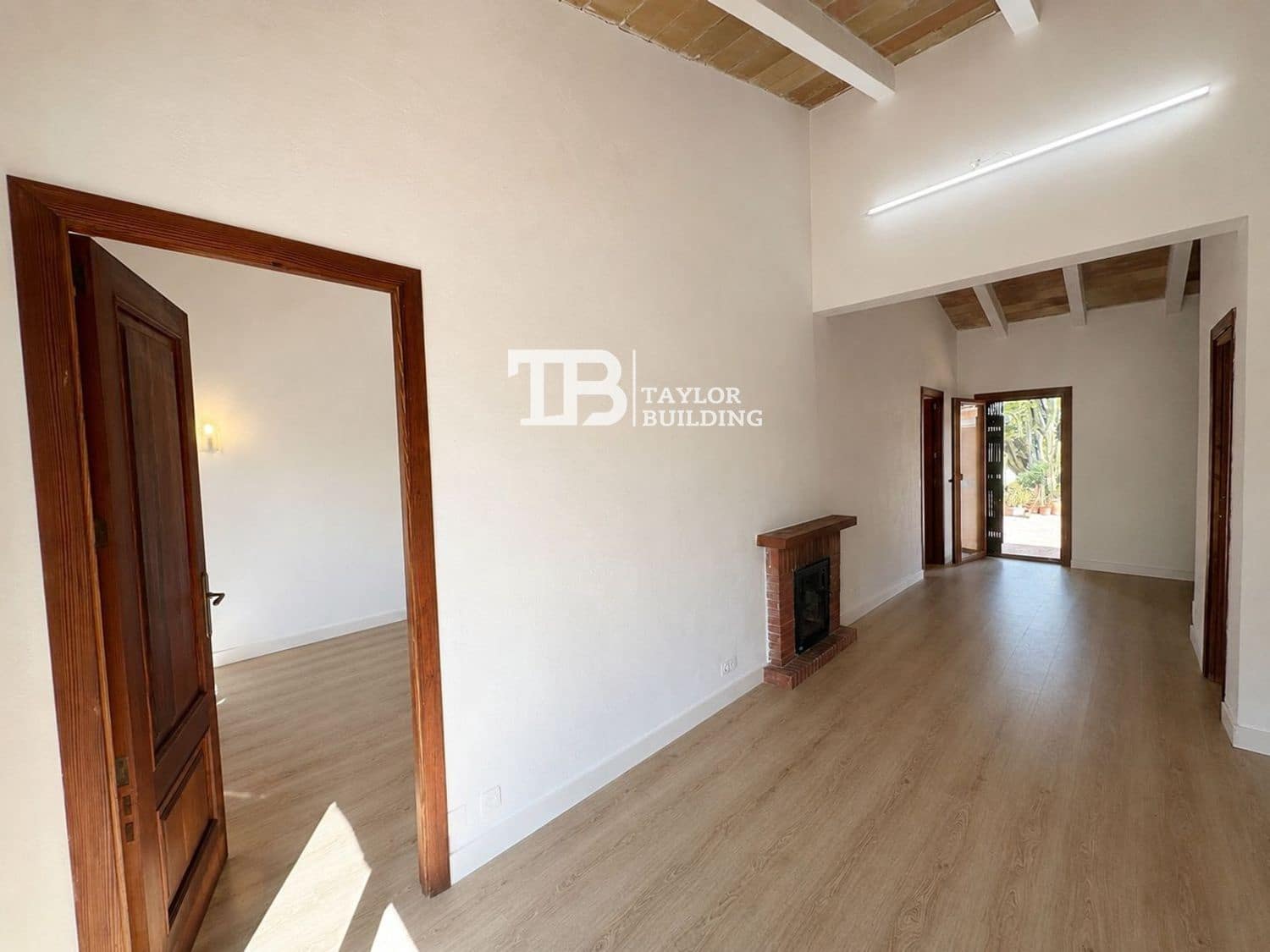 2 bedroom Villa for sale in Llucmajor with garage - € 525,000 (Ref: 10046248)