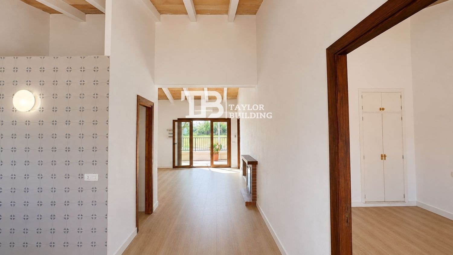 2 bedroom Villa for sale in Llucmajor with garage - € 525,000 (Ref: 10046248)