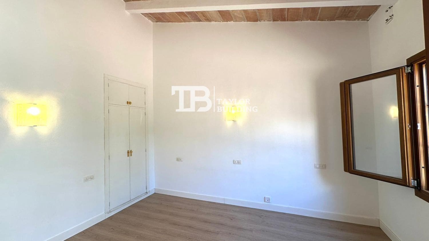 2 bedroom Villa for sale in Llucmajor with garage - € 525,000 (Ref: 10046248)
