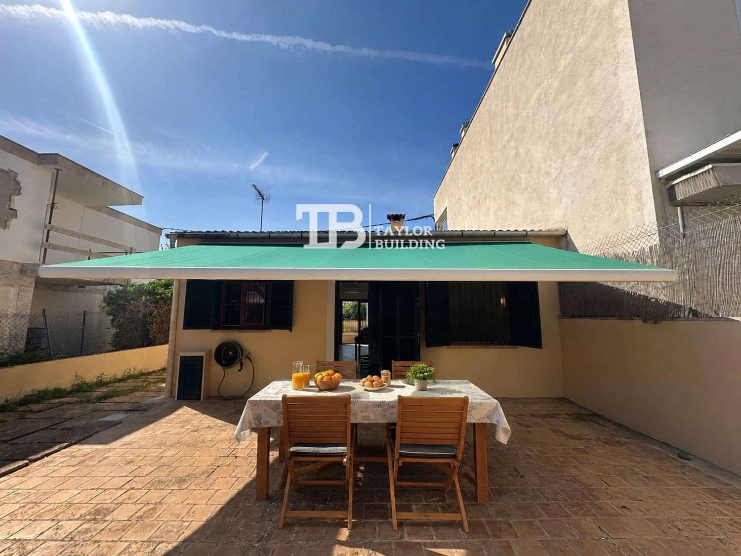 2 bedroom Villa for sale in Llucmajor with garage - € 525,000 (Ref: 10046248)