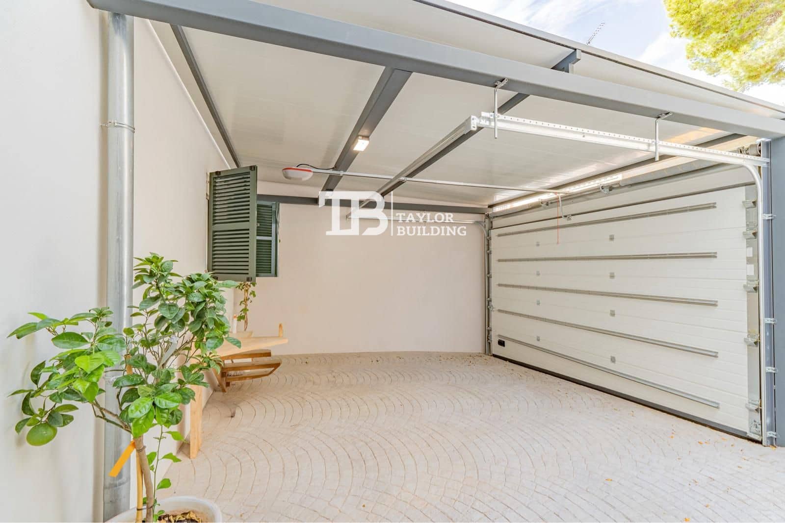 4 chambre Villa/Maison à vendre à Genova avec piscine garage - 1 299 000 € (Ref: 10112232)