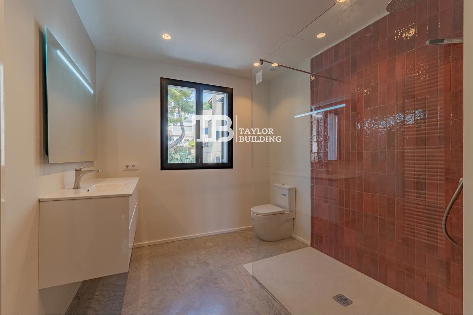 4 chambre Villa/Maison à vendre à Genova avec piscine garage - 1 299 000 € (Ref: 10112232)
