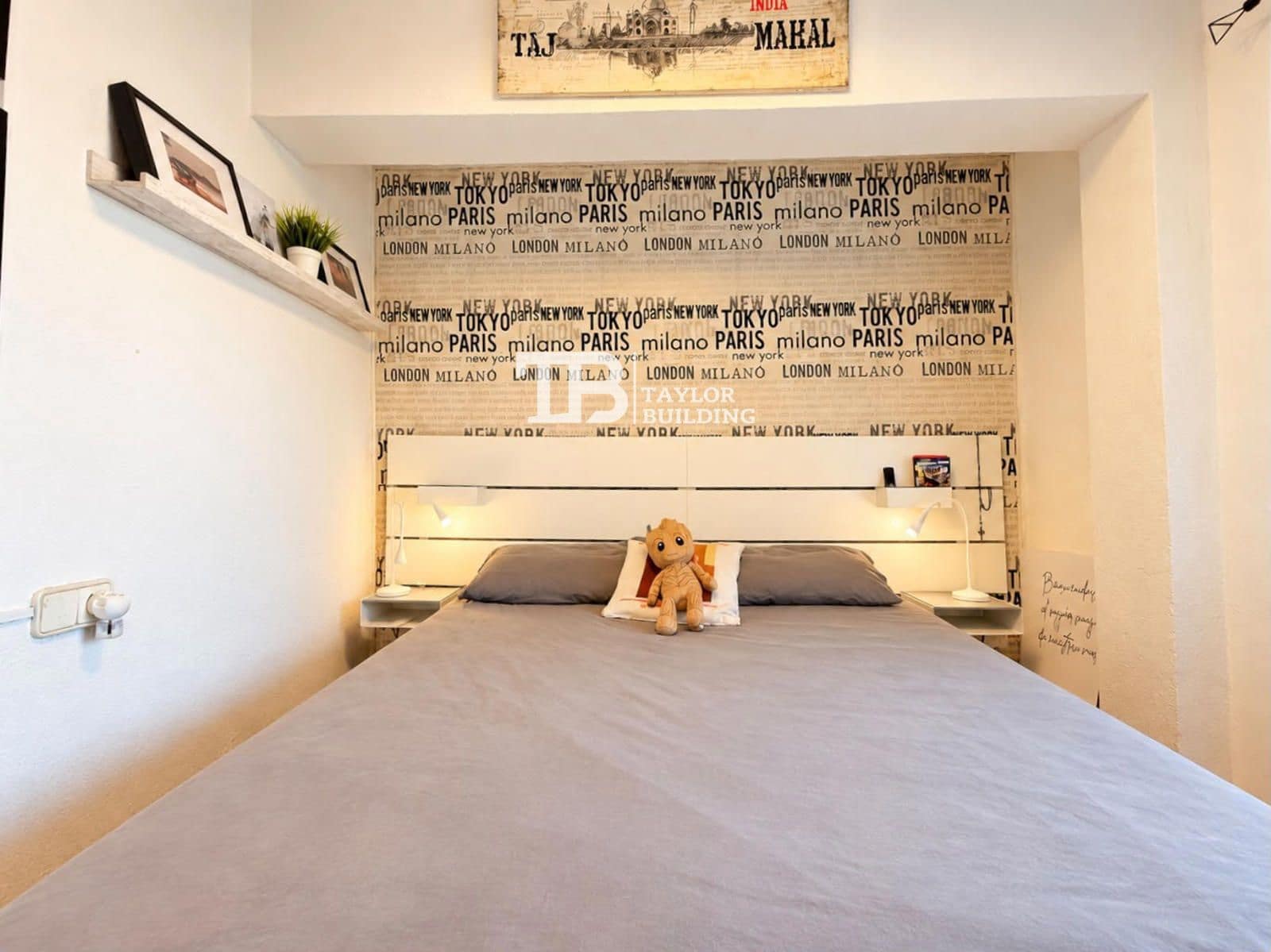 2 bedroom Flat for sale in Santa Ponsa with garage - € 350,000 (Ref: 10130556)