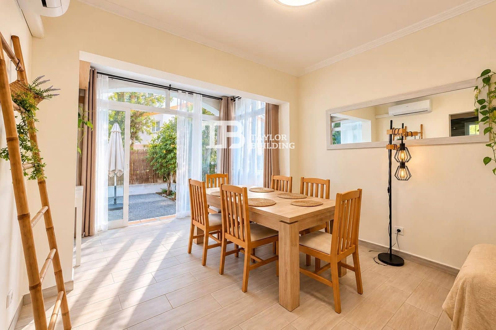 Piso de 2 habitaciones en Santa Ponsa en venta con piscina garaje - 445.000 € (Ref: 10147498)