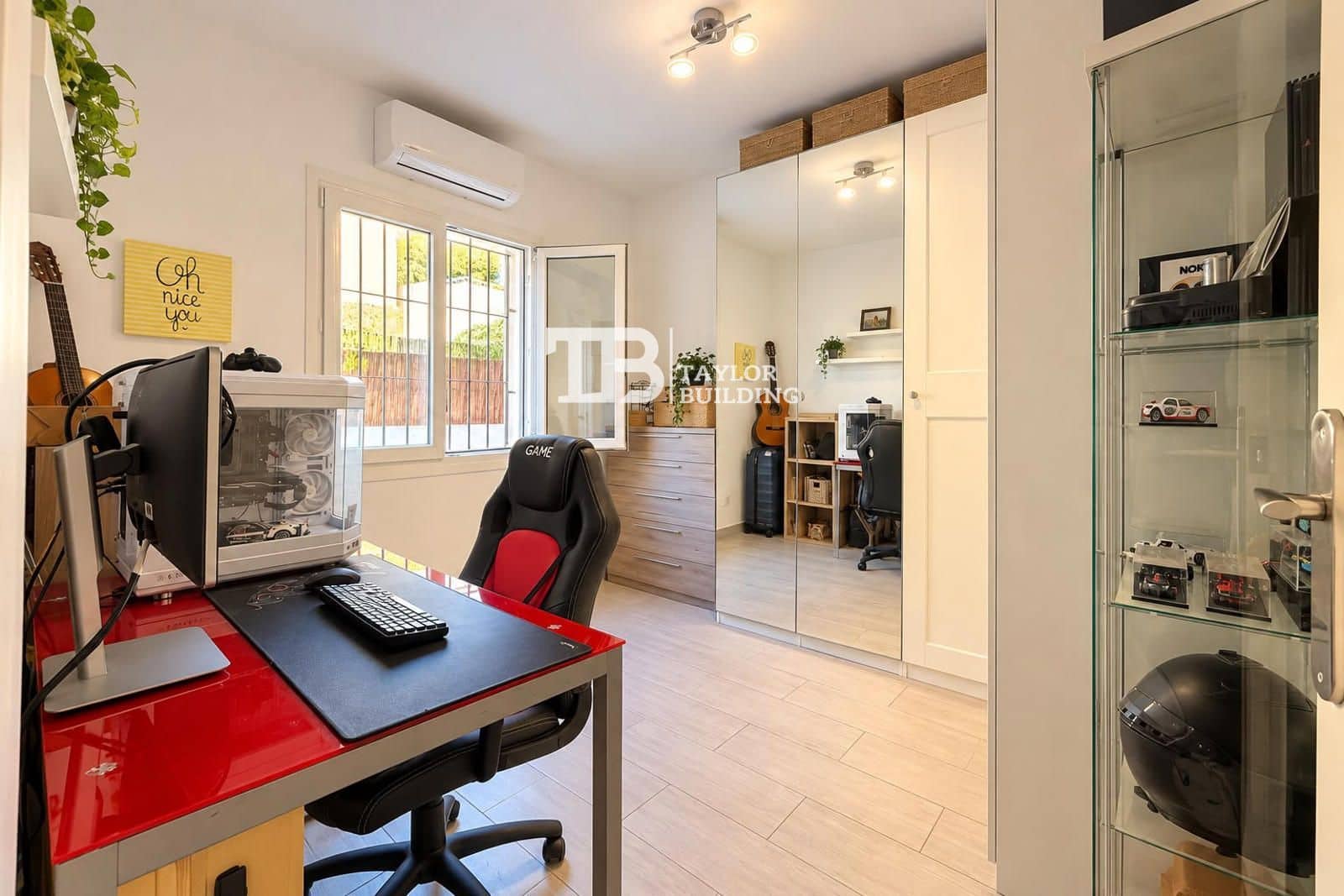 Piso de 2 habitaciones en Santa Ponsa en venta con piscina garaje - 445.000 € (Ref: 10147498)