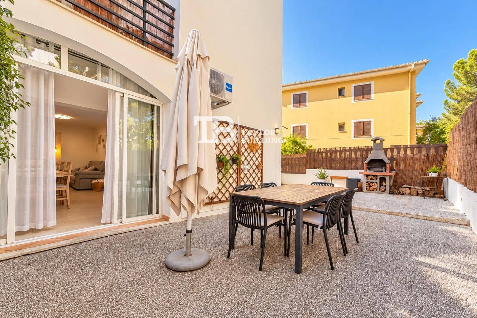 Piso de 2 habitaciones en Santa Ponsa en venta con piscina garaje - 445.000 € (Ref: 10147498)
