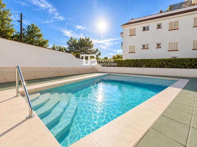 Piso de 2 habitaciones en Santa Ponsa, Calvià en venta con piscina garaje - 445.000 € (Ref: 10147498)