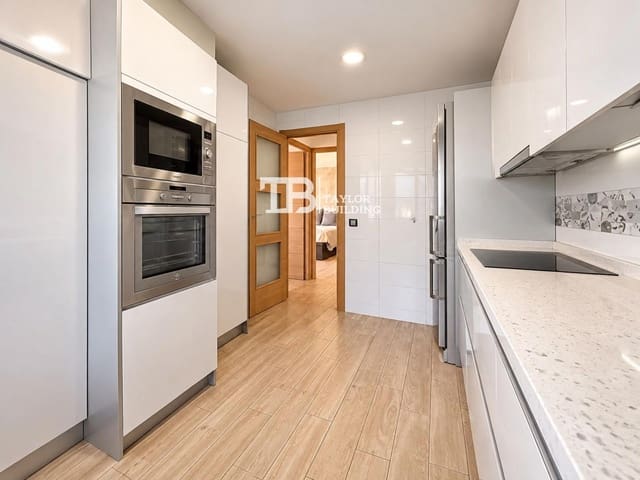 3 makuuhuone Asunto myytävänä paikassa Son Ferrer, Calvià mukana 
autotalli - 439 000 € (Ref: 10156905)