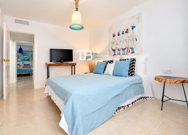 2 quarto Apartamento para venda em Illetas, Calvià com piscina - 625 000 € (Ref: 10163785)