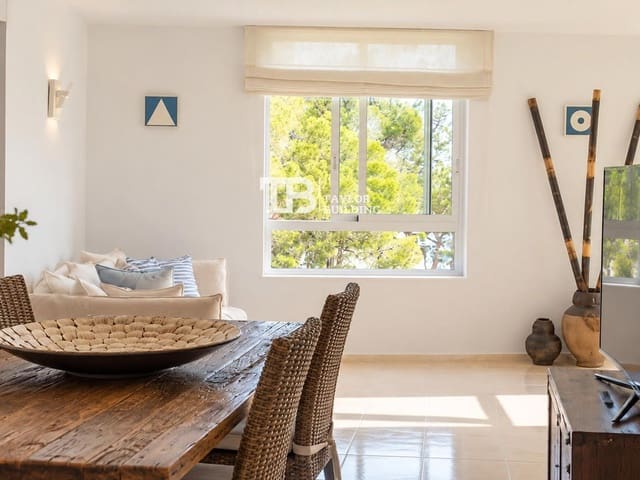 2 quarto Apartamento para venda em Illetas, Calvià com piscina - 625 000 € (Ref: 10163785)