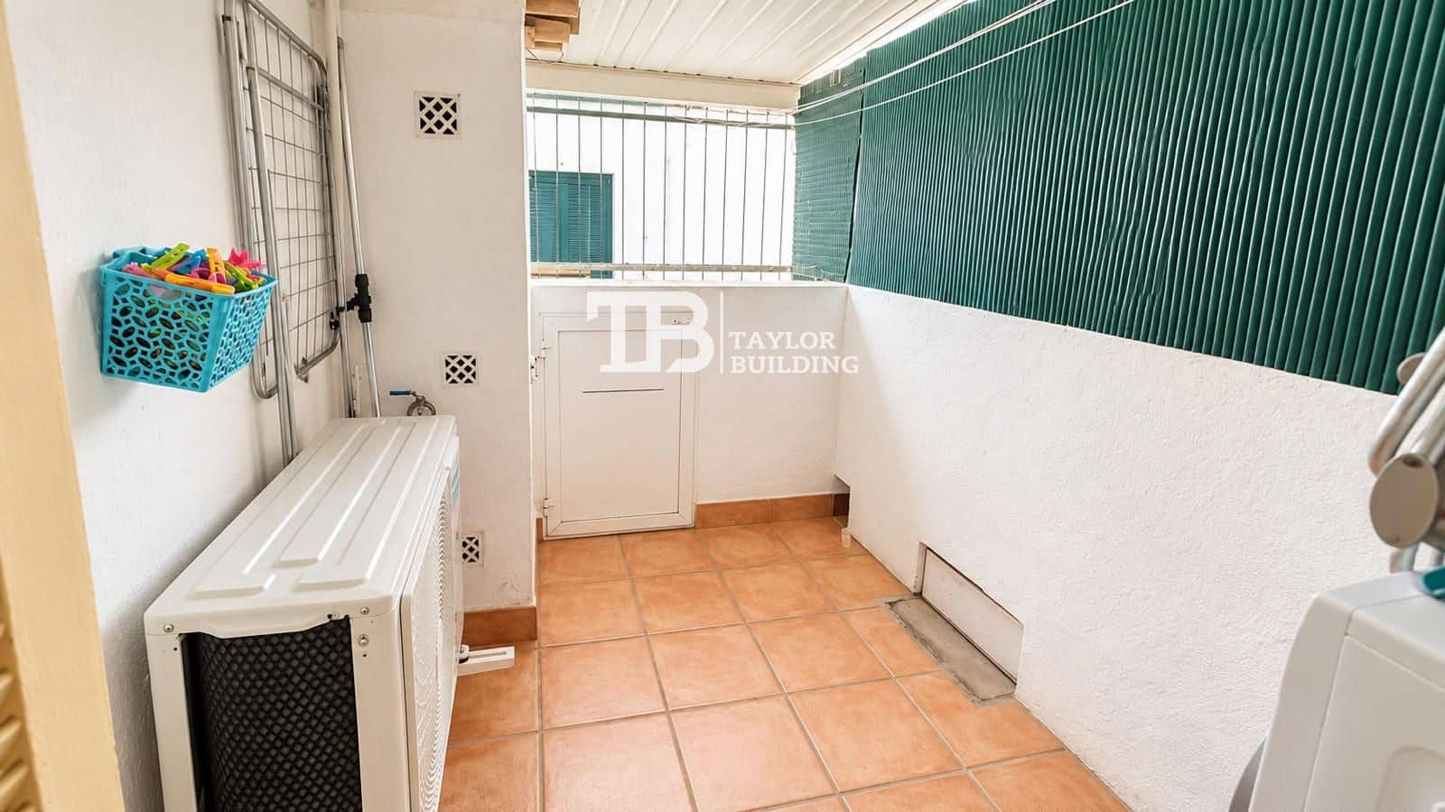 3 bedroom Flat for sale in Palma de Mallorca - € 310,000 (Ref: 10180848)