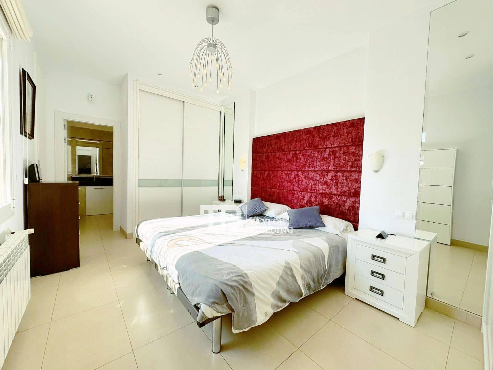 4 soverom Villa til salgs i El Toro / Port Adriano med svømmebasseng garasje - € 1 895 000 (Ref: 8338348)