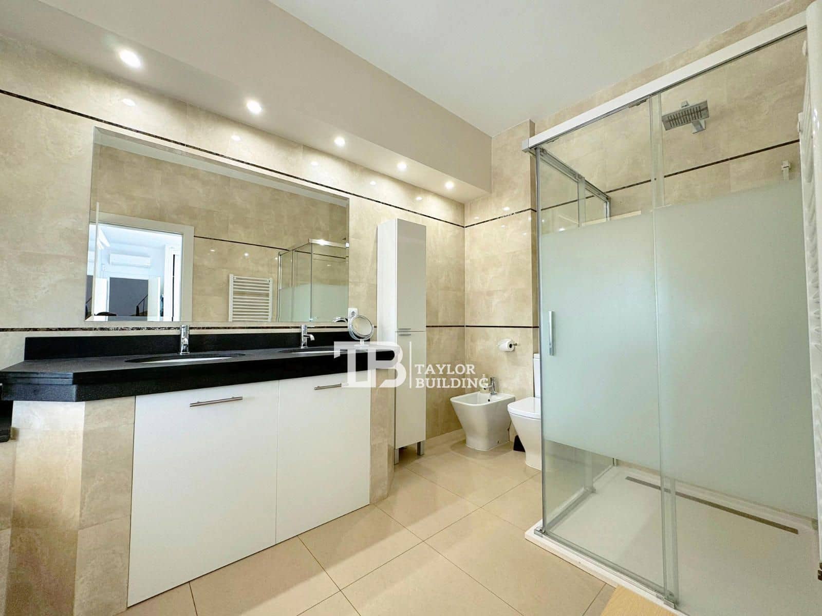 4 soverom Villa til salgs i El Toro / Port Adriano med svømmebasseng garasje - € 1 895 000 (Ref: 8338348)