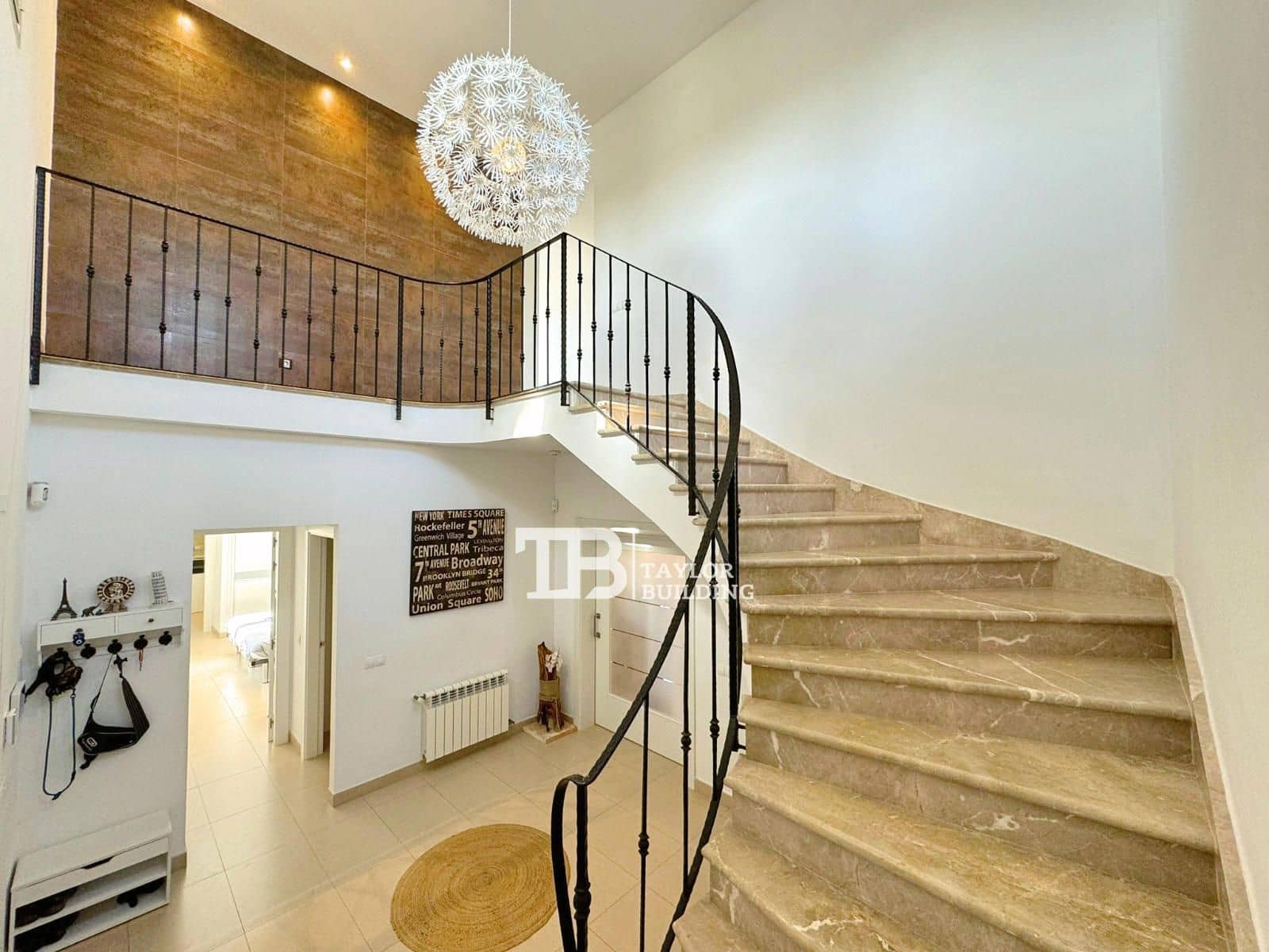 4 soverom Villa til salgs i El Toro / Port Adriano med svømmebasseng garasje - € 1 895 000 (Ref: 8338348)