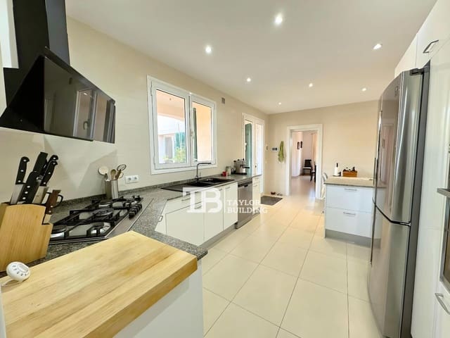 4 bedroom Villa for sale in El Toro / Port Adriano, Calvià with pool garage - € 1,895,000 (Ref: 8338348)