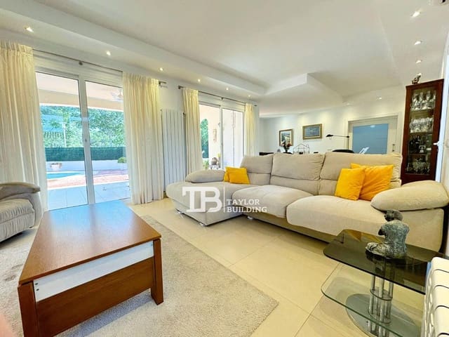 4 bedroom Villa for sale in El Toro / Port Adriano, Calvià with pool garage - € 1,895,000 (Ref: 8338348)