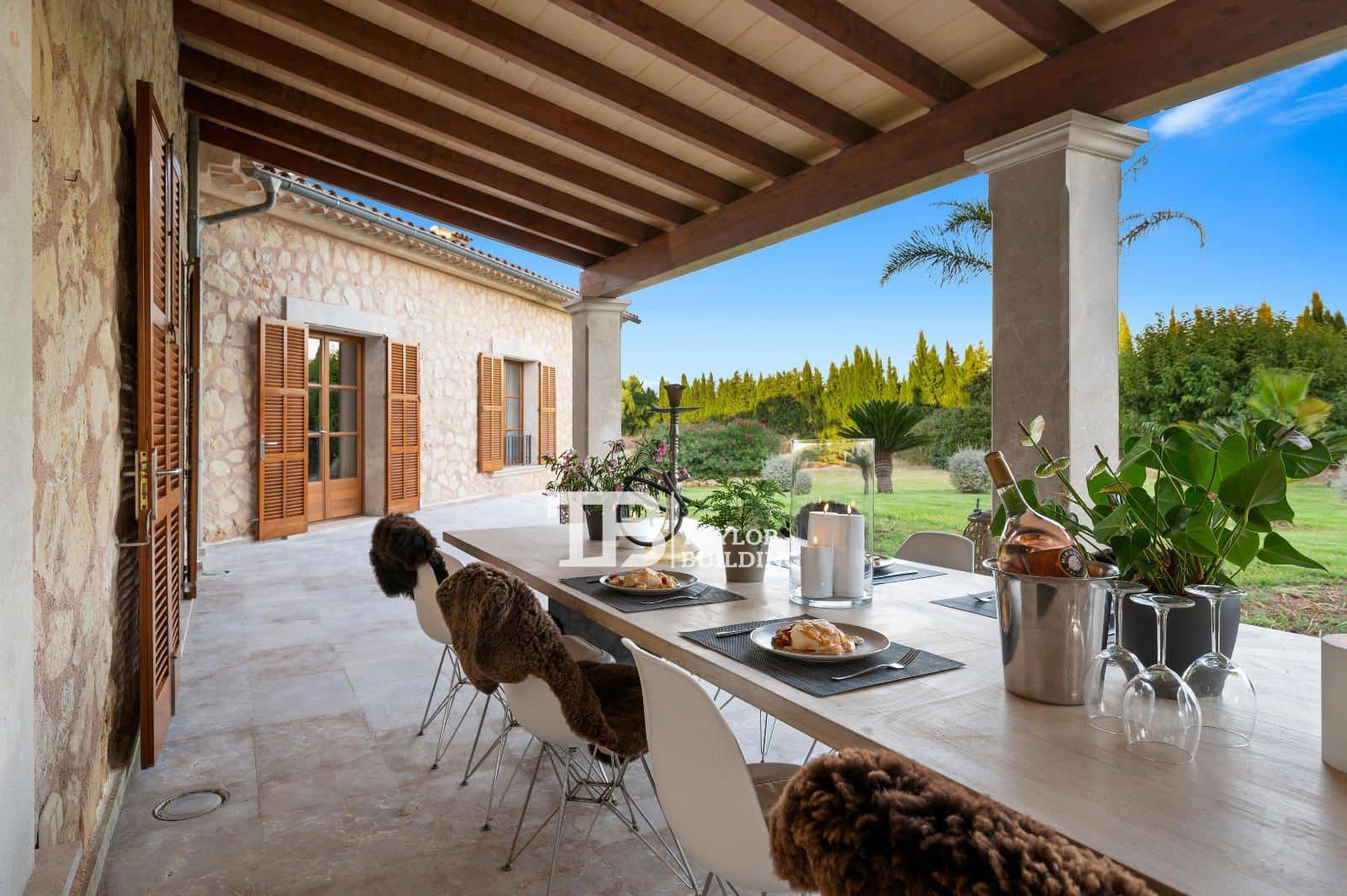 6 soveværelse Villa til salg i Montuiri med swimmingpool garage - € 6.500.000 (Ref: 8350121)