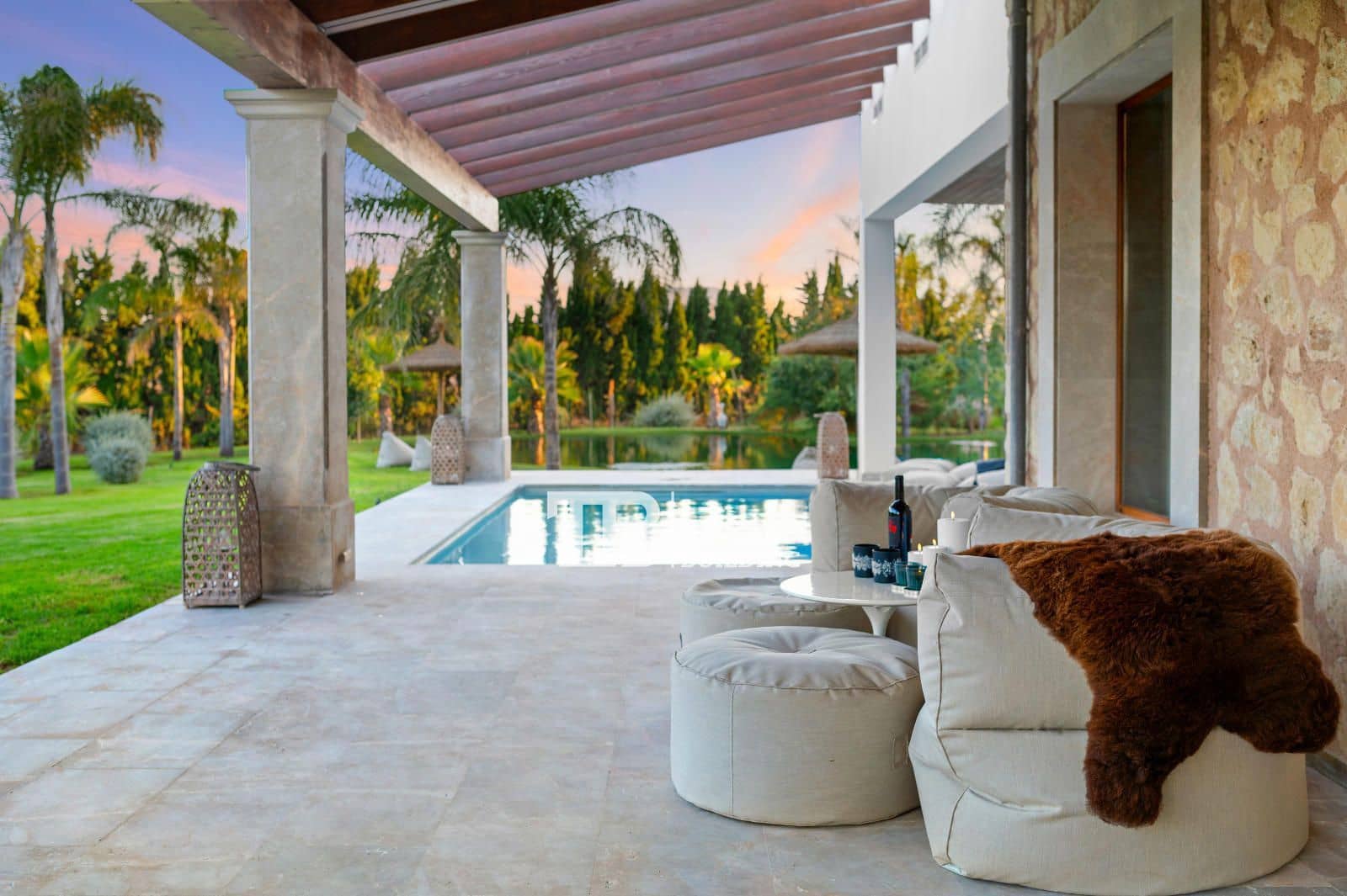 6 soveværelse Villa til salg i Montuiri med swimmingpool garage - € 6.500.000 (Ref: 8350121)