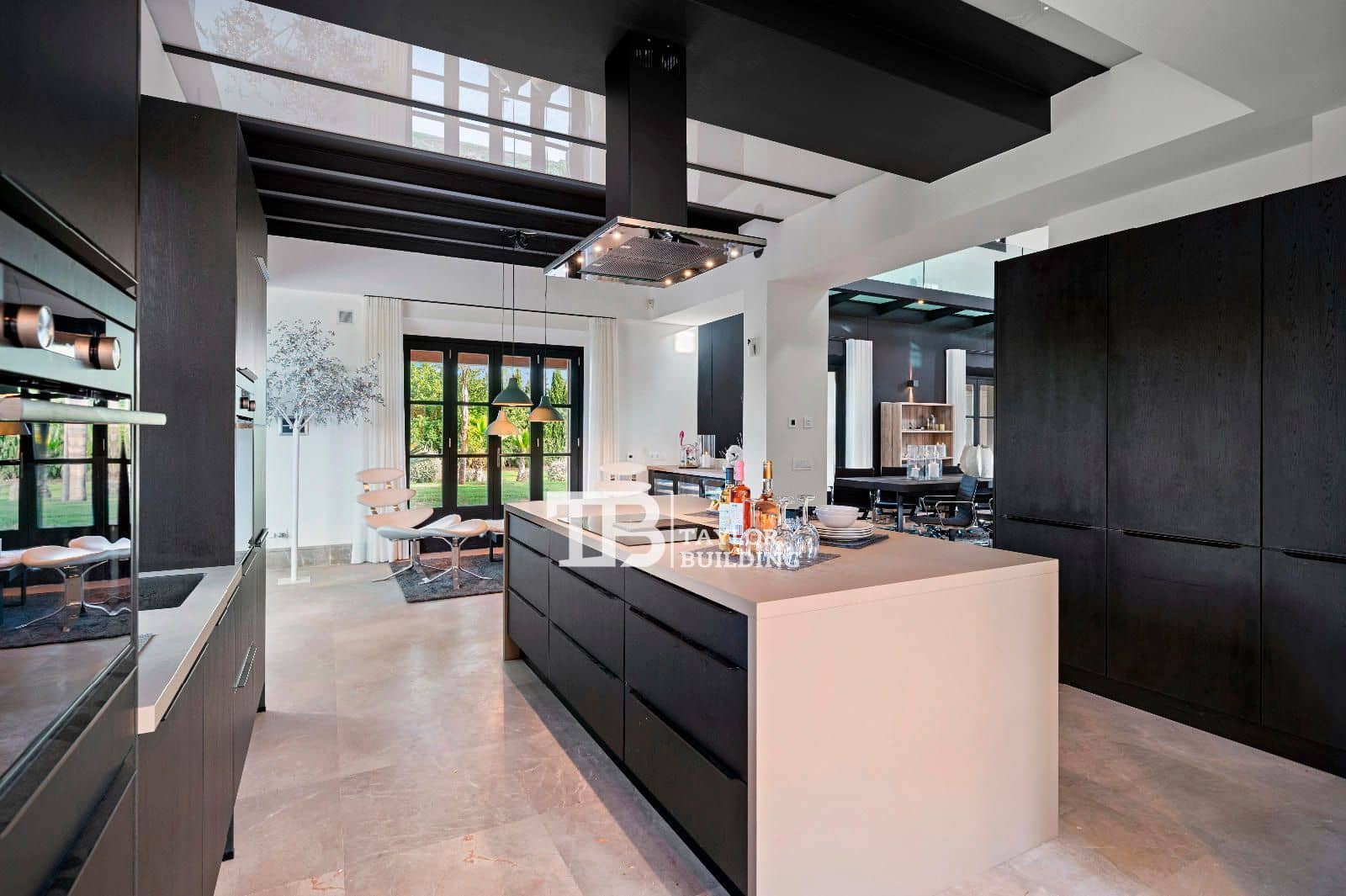 6 soveværelse Villa til salg i Montuiri med swimmingpool garage - € 6.500.000 (Ref: 8350121)