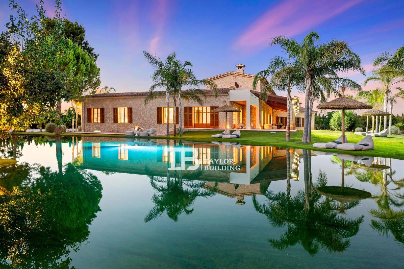 6 soveværelse Villa til salg i Montuiri med swimmingpool garage - € 6.500.000 (Ref: 8350121)