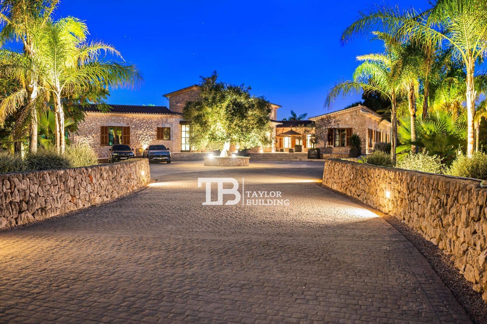 6 soveværelse Villa til salg i Montuiri med swimmingpool garage - € 6.500.000 (Ref: 8350121)