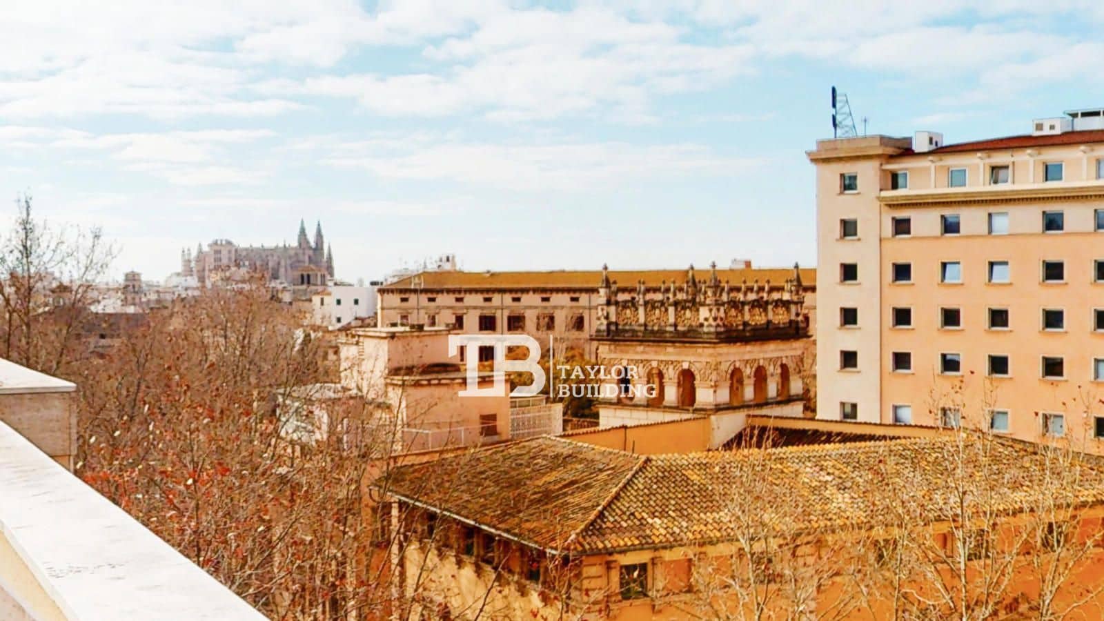 3 bedroom Penthouse for sale in Palma de Mallorca with garage - € 1,350,000 (Ref: 8528643)