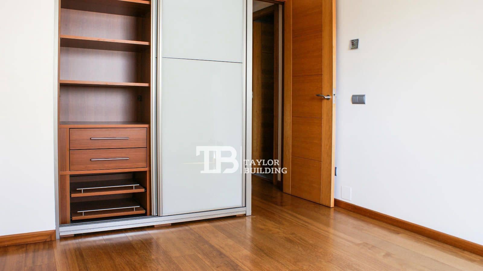 3 bedroom Penthouse for sale in Palma de Mallorca with garage - € 1,350,000 (Ref: 8528643)