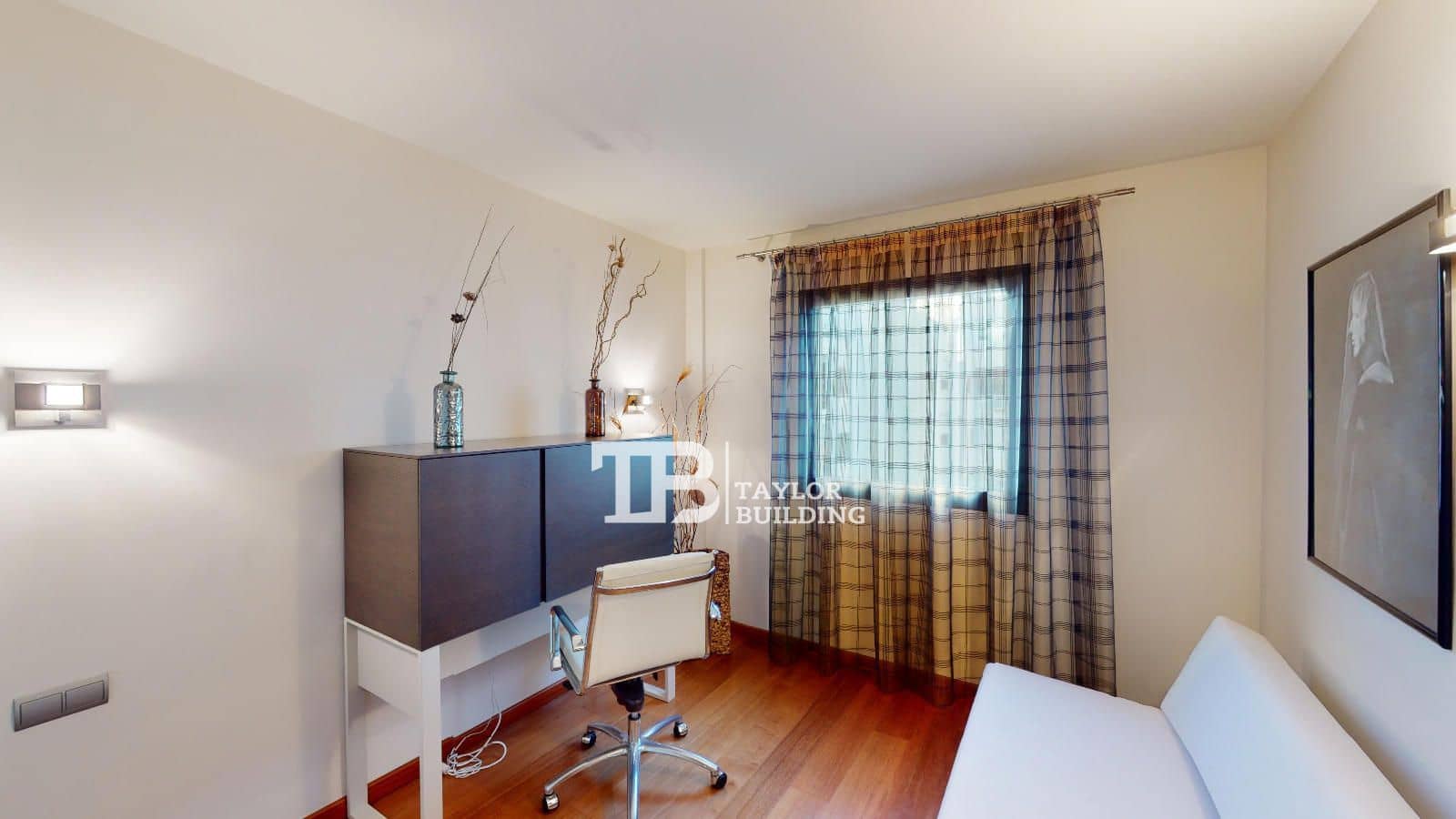 3 bedroom Flat for sale in Palma de Mallorca with garage - € 950,000 (Ref: 8528644)